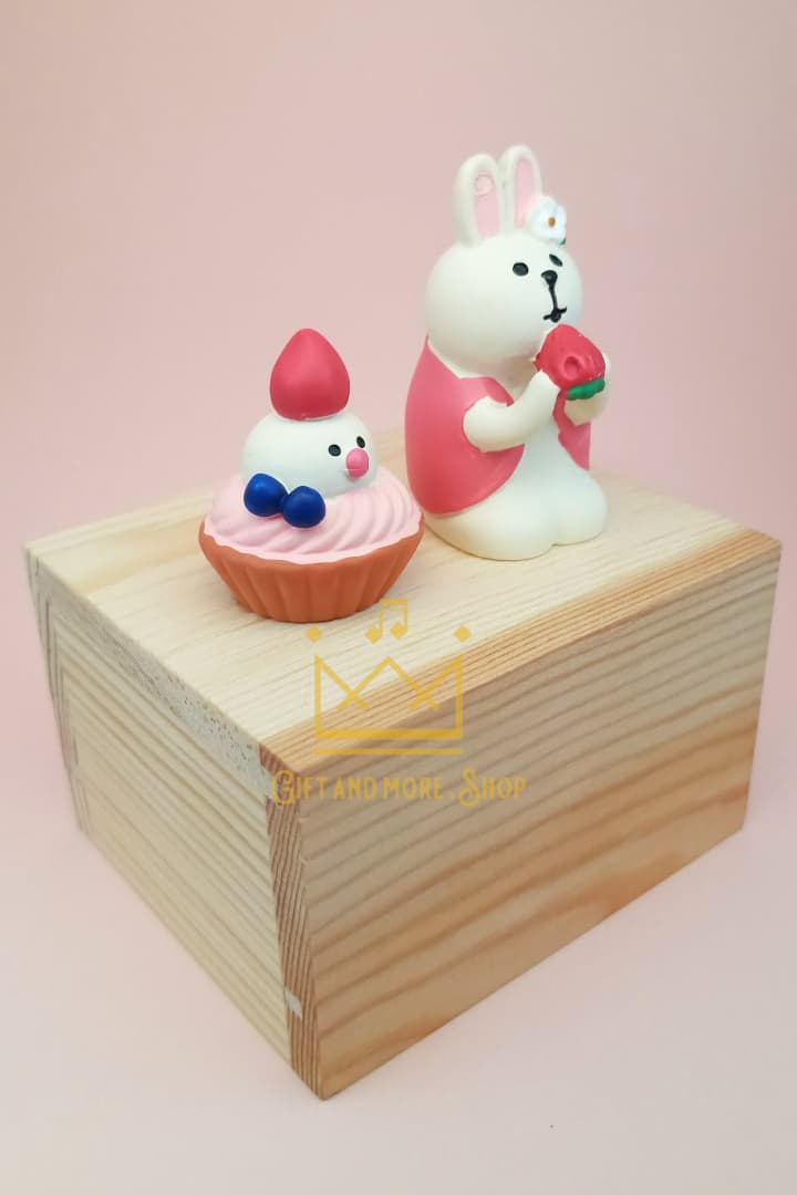 Strawberry-time music box